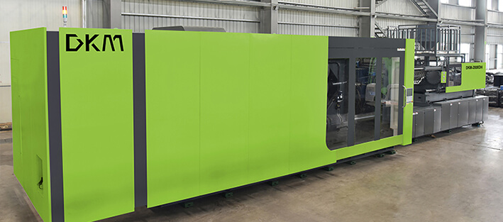 永信贵宾会217DF春风注塑机2800吨