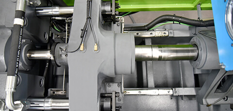 永信贵宾会217DF注塑机-注射装置